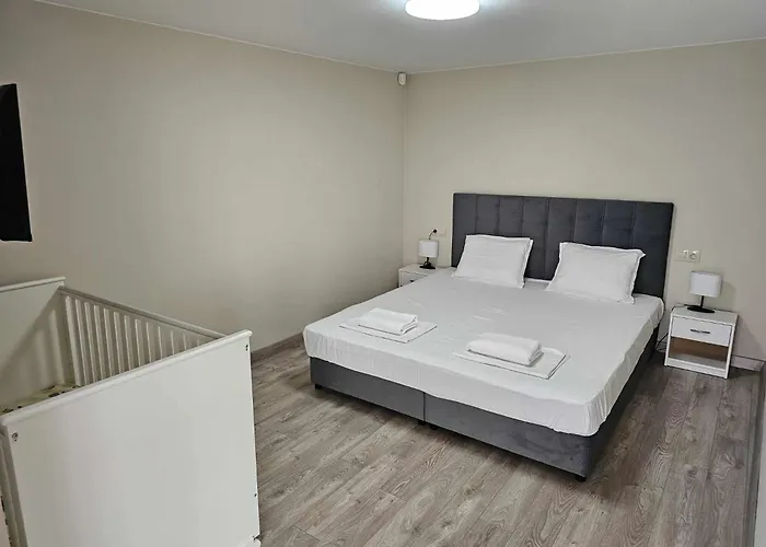 招待所 Sunny Hill *